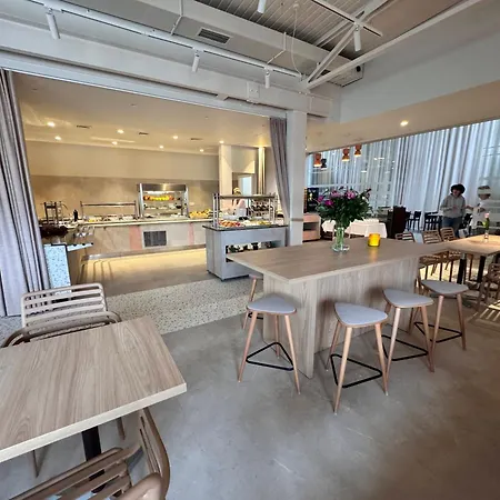 Holenderskie Eden & Lodge